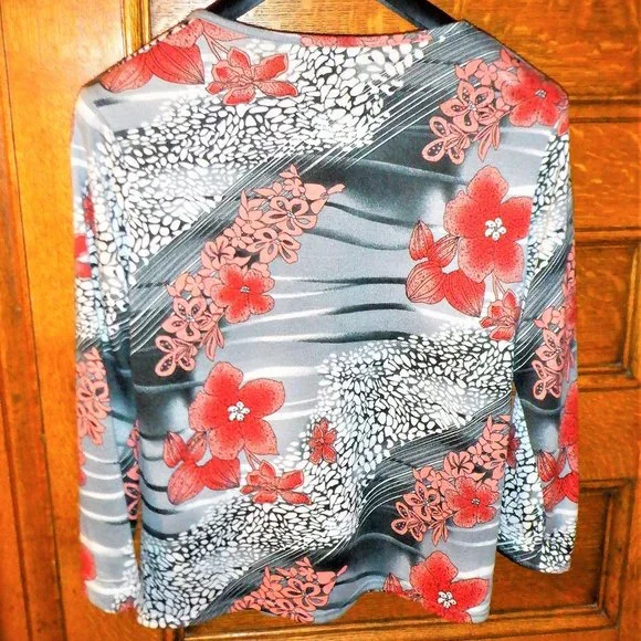 *** DOMANI *** Top ~ L - Picture 2 of 3